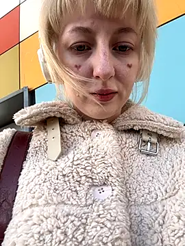 RonnieKiss online show from November 1, 5:31 am