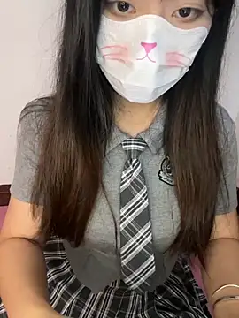 Snapshot of AZ37866 chatting on October 5, 8:45 am AZ37866 online show from October 5, 8:45 am