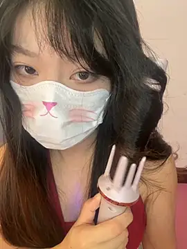 Snapshot of AZ37866 chatting on October 6, 2:09 am AZ37866 online show from October 6, 2:09 am