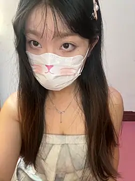 Snapshot of AZ37866 chatting on October 7, 2:31 am AZ37866 online show from October 7, 2:31 am