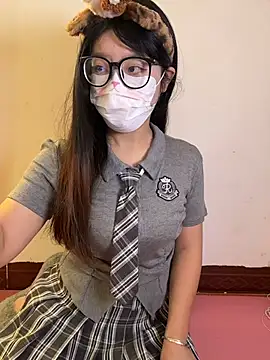 Snapshot of AZ37866 chatting on October 10, 2:54 am AZ37866 online show from October 10, 2:54 am