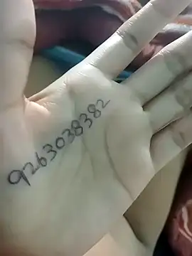 Snapshot of JassiKumari02 chatting on January 12, 9:25 am JassiKumari02 online show from January 12, 9:25 am