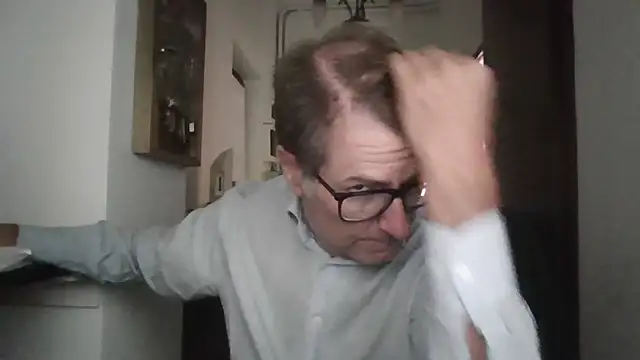 Snapshot of sayeaprayer65 chatting on October 3, 11:07 am sayeaprayer65 online show from October 3, 11:07 am