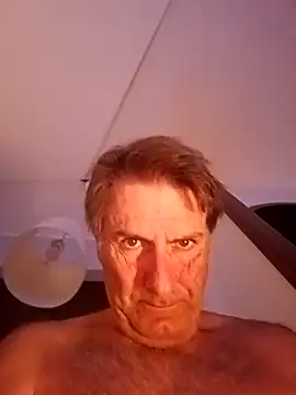 Snapshot of sayeaprayer65 chatting on October 7, 7:44 pm sayeaprayer65 online show from October 7, 7:44 pm