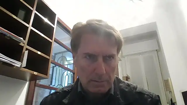 Snapshot of sayeaprayer65 chatting on October 8, 9:07 am sayeaprayer65 online show from October 8, 9:07 am