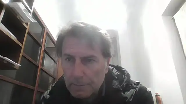 Snapshot of sayeaprayer65 chatting on October 21, 5:30 am sayeaprayer65 online show from October 21, 5:30 am