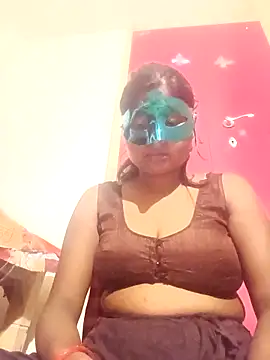 Snapshot of Sexy-sangita123 chatting on September 25, 4:32 pm Sexy-sangita123 online show from September 25, 4:32 pm