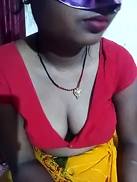 Snapshot of Sexy-sangita123 chatting on October 7, 4:26 pm Sexy-sangita123 online show from October 7, 4:26 pm