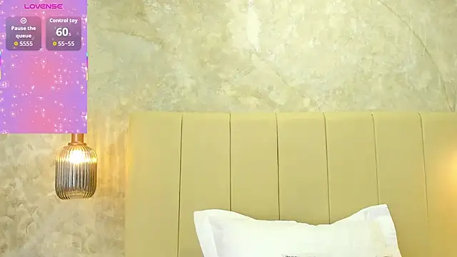 Snapshot of Daksha_a chatting on October 17, 6:32 pm Daksha a online show from October 17, 6:32 pm