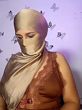 Snapshot of sahara1_ chatting on November 30, 1:42 am sahara1 online show from November 30, 1:42 am