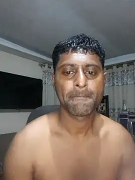 kingVibeX online show from October 30, 9:15 pm