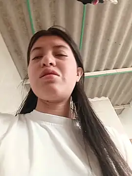 Snapshot of SALOME-28_ chatting on July 14, 3:51 pm SALOME-28 online show from July 14, 3:51 pm