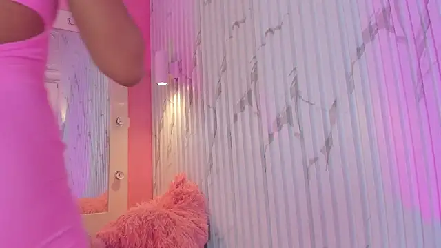 Missdionne curly online show from November 18, 11:36 am