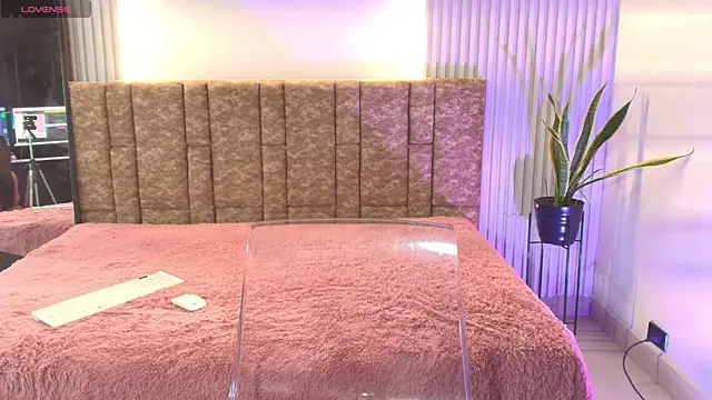 Missdionne curly online show from December 16, 2:33 pm