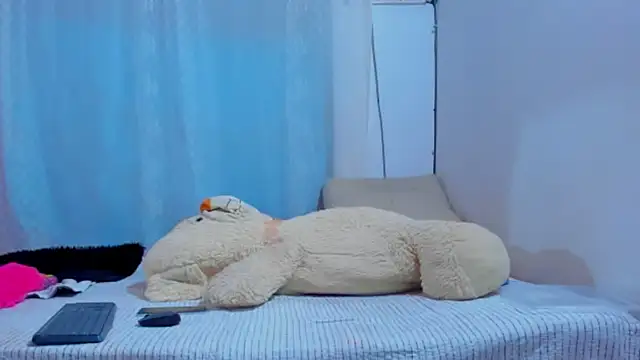 Snapshot of Maturealiciaray chatting on October 23, 3:50 am Maturealiciaray online show from October 23, 3:50 am