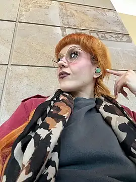 Snapshot of tacodeluxxxe chatting on May 13, 1:19 pm tacodeluxxxe online show from May 13, 1:19 pm