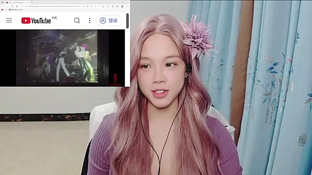 Snapshot of Cherry_S chatting on October 20, 2:28 pm Cherry S online show from October 20, 2:28 pm