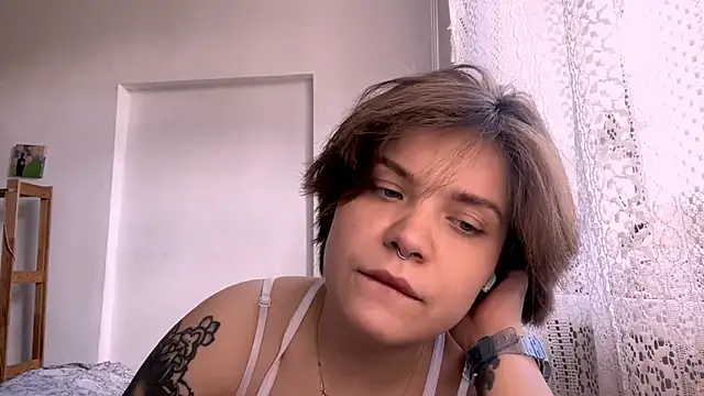 SabrinaFolts online show from October 7, 9:06 am