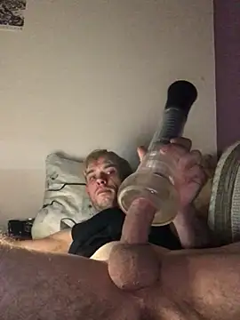 crysGERM online show from April 23, 2:35 am