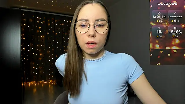 Snapshot of fun_nd_bun chatting on November 17, 1:33 am fun nd bun online show from November 17, 1:33 am