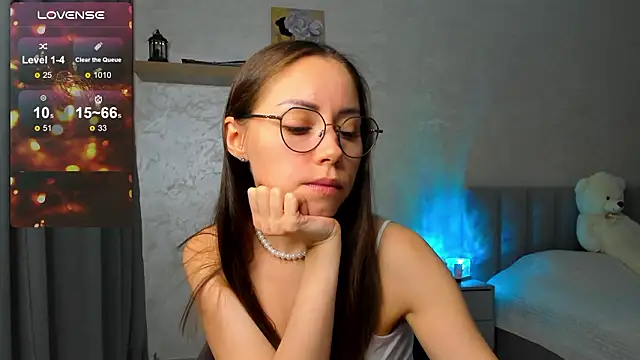 fun nd bun online show from March 8, 2:04 am