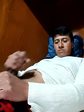 Carlos27hot online show from January 16, 7:23 am