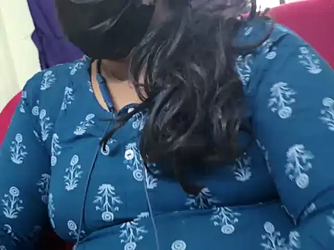 Snapshot of tamilqueenbaby chatting on September 21, 6:26 am tamilqueenbaby online show from September 21, 6:26 am