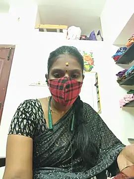 Snapshot of Tamil_Yalini12 chatting on June 3, 4:23 pm Tamil Yalini12 online show from June 3, 4:23 pm