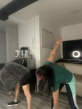 Alisson Stonee online show from April 24, 12:02 am