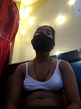 Snapshot of Mansi01 chatting on September 28, 6:41 am Mansi01 online show from September 28, 6:41 am