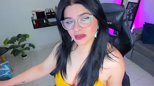 Miel 82 online show from September 26, 11:14 am