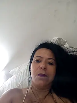 lucineia7 online show from April 16, 8:04 am