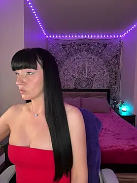 MaciiMayy online show from April 24, 11:51 pm