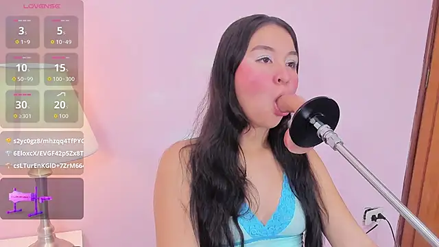 Snapshot of mia_celezte chatting on October 25, 12:02 pm mia celezte online show from October 25, 12:02 pm