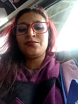 Snapshot of VictoriaSpenser chatting on December 5, 1:09 pm VictoriaSpenser online show from December 5, 1:09 pm