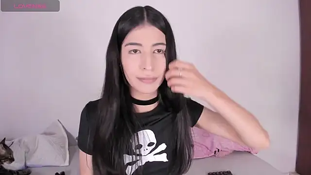 Snapshot of ScarlettRosetti chatting on May 3, 2:50 am ScarlettRosetti online show from May 3, 2:50 am
