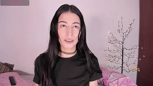 Snapshot of ScarlettRosetti chatting on May 7, 1:44 am ScarlettRosetti online show from May 7, 1:44 am