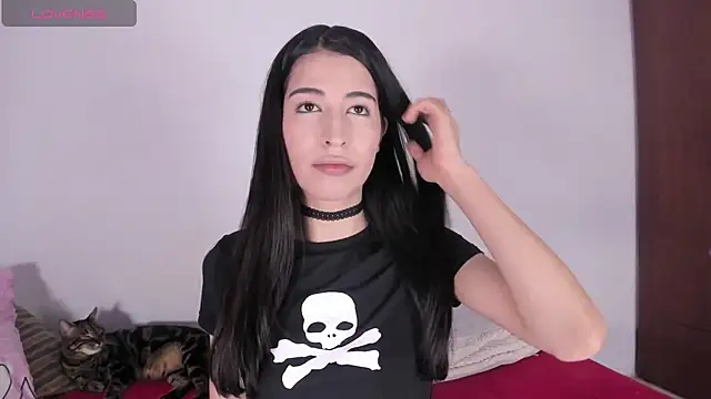 Snapshot of ScarlettRosetti chatting on May 10, 1:33 am ScarlettRosetti online show from May 10, 1:33 am