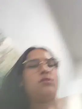 Snapshot of Valery_lux16 chatting on November 21, 12:54 am Valery lux16 online show from November 21, 12:54 am