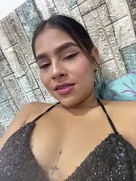 Snapshot of Valery_lux16 chatting on November 24, 8:41 pm Valery lux16 online show from November 24, 8:41 pm