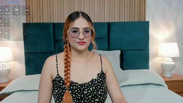 Amber kiss  online show from September 29, 6:46 pm