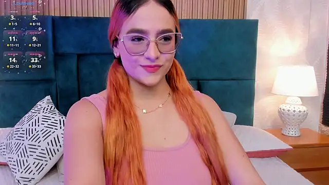 Amber kiss  online show from October 1, 6:25 pm