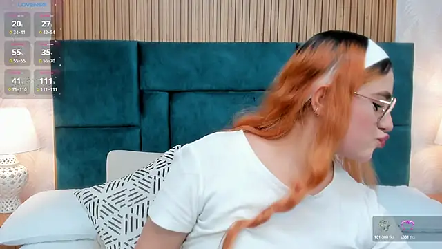 Amber kiss  online show from October 7, 6:27 pm