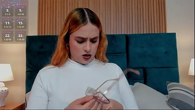 Amber kiss  online show from April 21, 6:23 pm