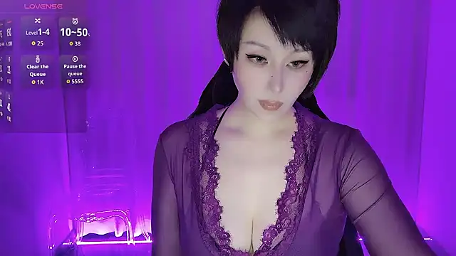 Goddess Jin online show from July 4, 6:25 pm