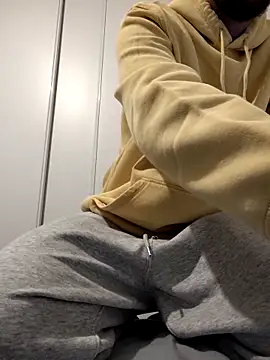 AD Vu online show from November 9, 7:01 pm