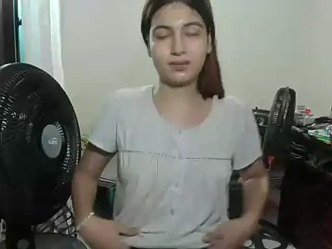 Snapshot of Mirage_Sertori chatting on November 21, 9:57 pm Mirage Sertori online show from November 21, 9:57 pm