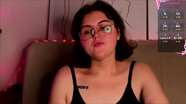 Snapshot of chatting on September 25, 9:02 am online show from September 25, 9:02 am