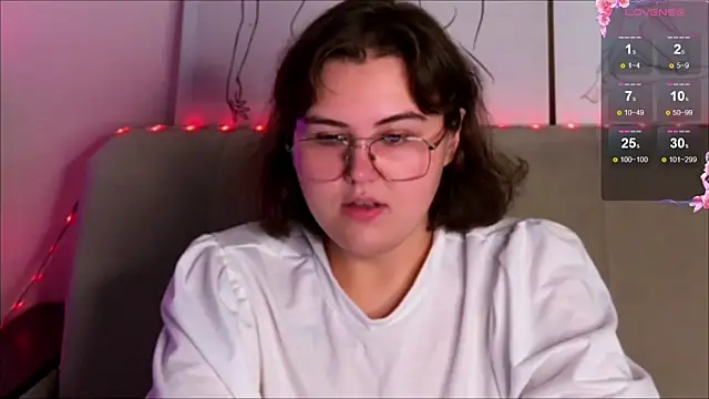 Snapshot of chatting on September 27, 9:03 am online show from September 27, 9:03 am