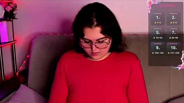 Snapshot of chatting on November 10, 5:39 am online show from November 10, 5:39 am